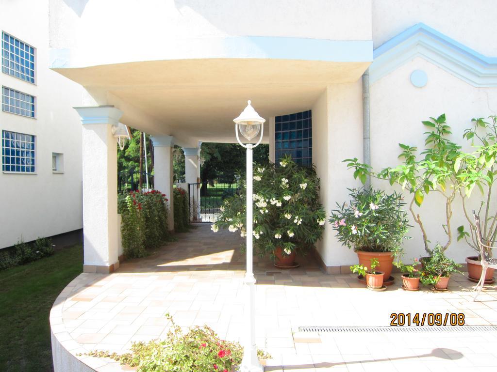 Csigahaz Panzio Otel Gyula Oda fotoğraf