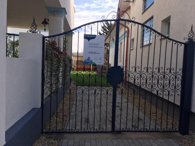 Csigahaz Panzio Otel Gyula Dış mekan fotoğraf